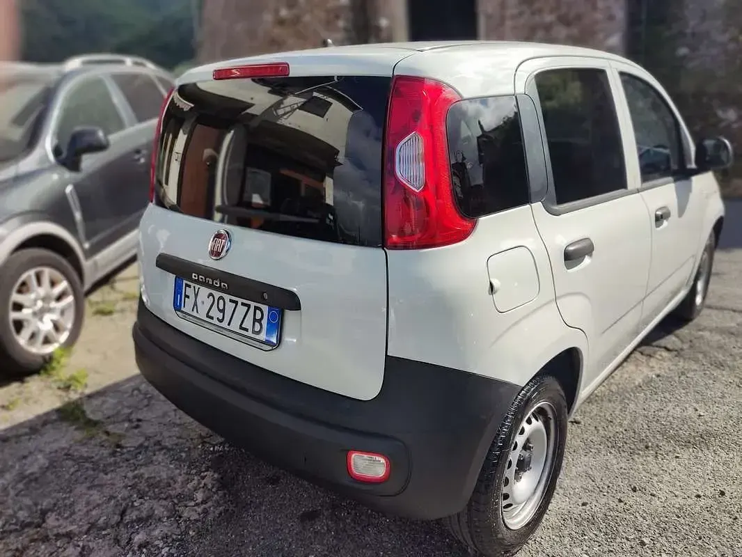 Usata Fiat Panda 80 CV (58 kW) 2019 Bianco Utilitaria