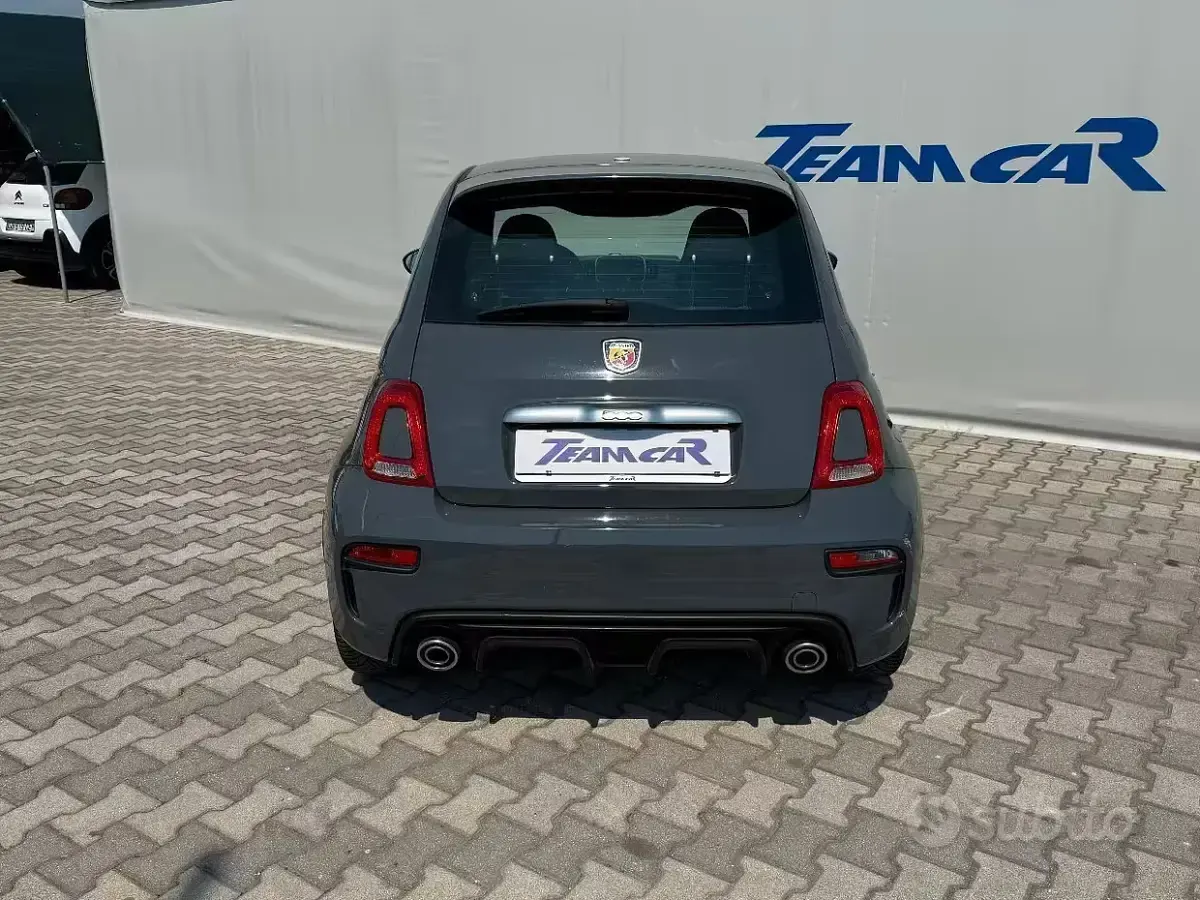 Usata Abarth 595 145 CV (106 kW) 2021 Grigio SUV