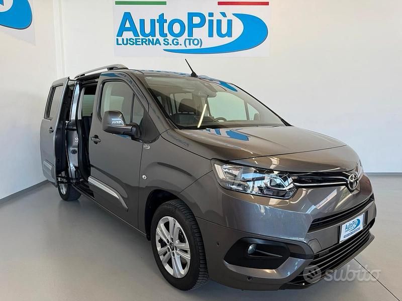 Gebraucht Toyota Proace Verso City 110 PS (80 kW) 2021 Grau Kombi