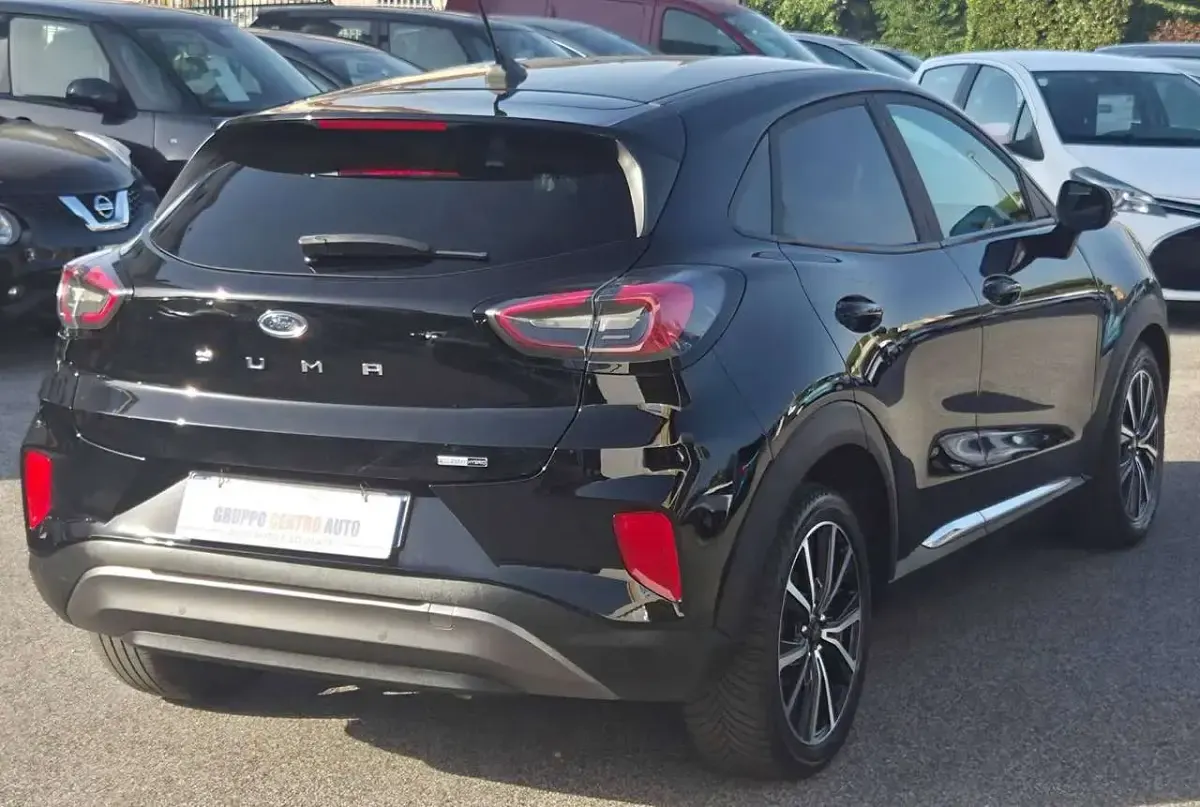 Usata Ford Puma Titanium 125 CV (91 kW) 2020 Nero SUV