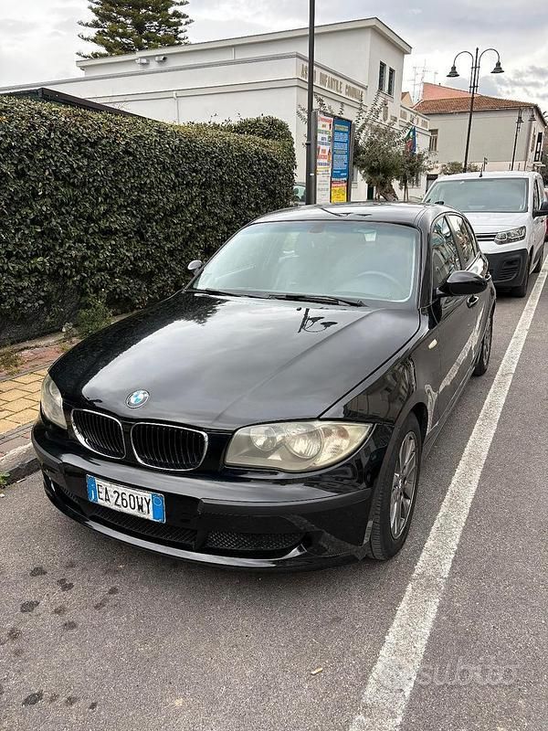 Usata BMW 118 Comfort Edition 2010 Nero Utilitaria