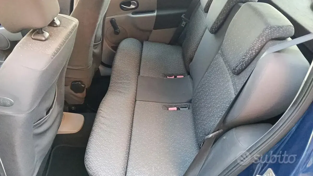 Usata Renault Modus 86 CV (63 kW) 2005 Blu Monovolume