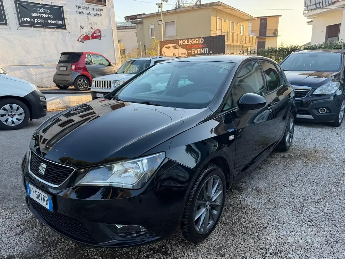 Usata Seat Ibiza I-Tech 69 CV (50 kW) 2015 Nero Berlina