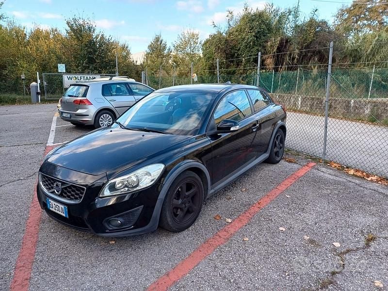 Usata 2010 Volvo C30 Due volumi | 3500 € (Buon prezzo) - Immagine 1/4
