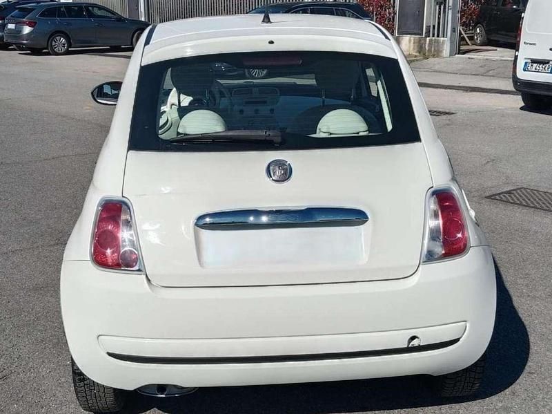 Usata Fiat 500 Pop 69 CV (50 kW) 2010 Bianco Utilitaria
