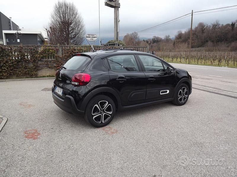 Usata Citroën C3 PureTech 82 CV (60 kW) 2024 Nero Berlina