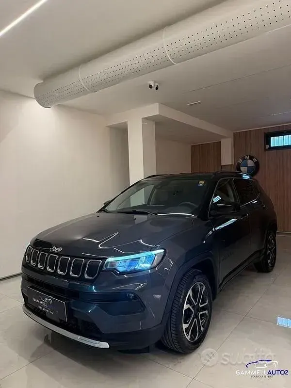 Usata Jeep Compass Limited 131 CV (96 kW) 2022 Grigio SUV