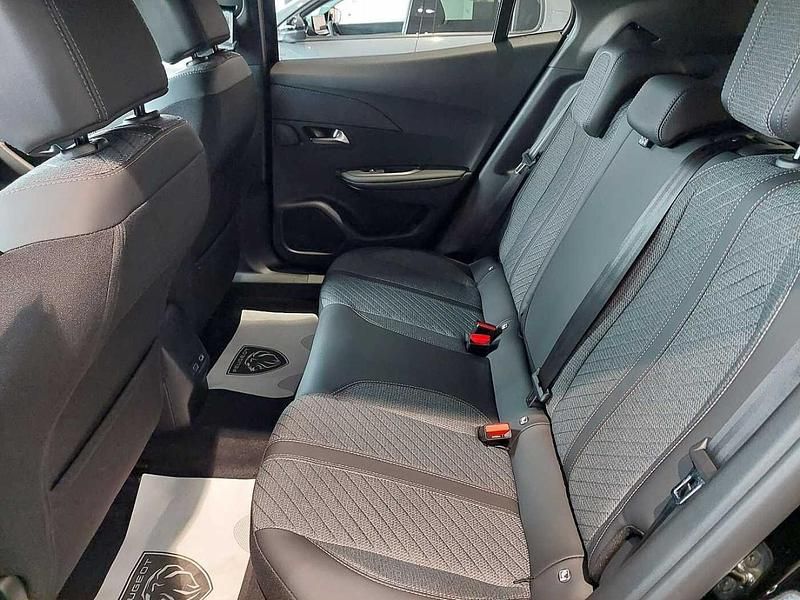 Nuova Peugeot 2008 Allure 102 CV (75 kW) 2025 Nero SUV