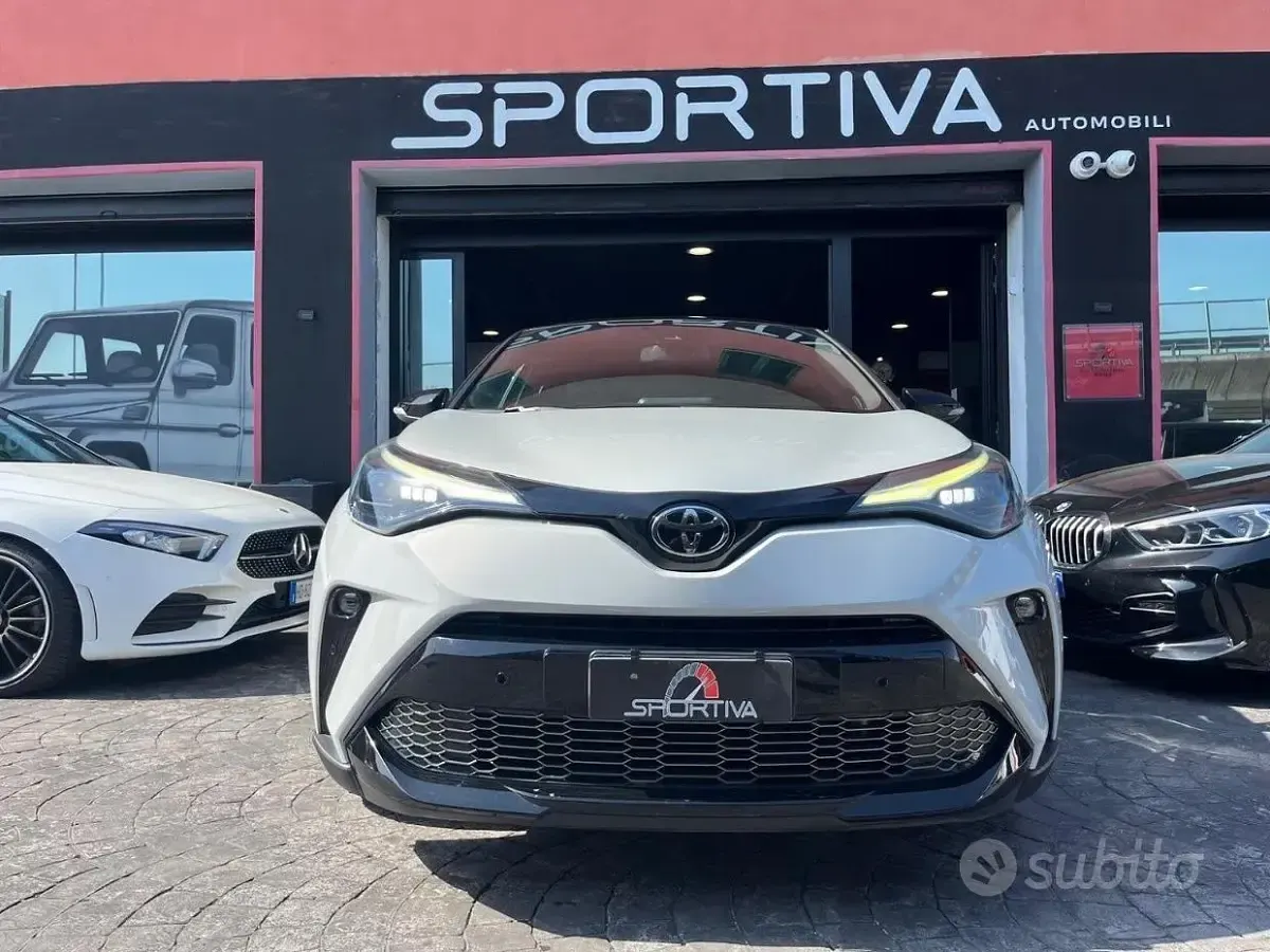 Usata Toyota C-HR Sport 98 CV (72 kW) 2023 Bianco SUV