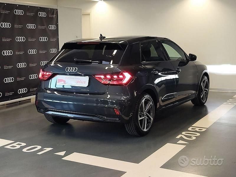 Usata Audi A1 Advanced 116 CV (85 kW) 2025 Grigio SUV