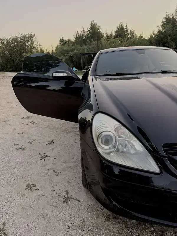 Usata Mercedes SLK200 163 CV (119 kW) 2007 Nero Cabrio