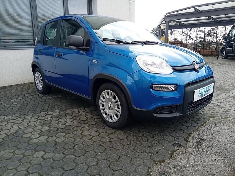 Nuova Fiat Panda S 70 CV (51 kW) 2025 Blu Utilitaria