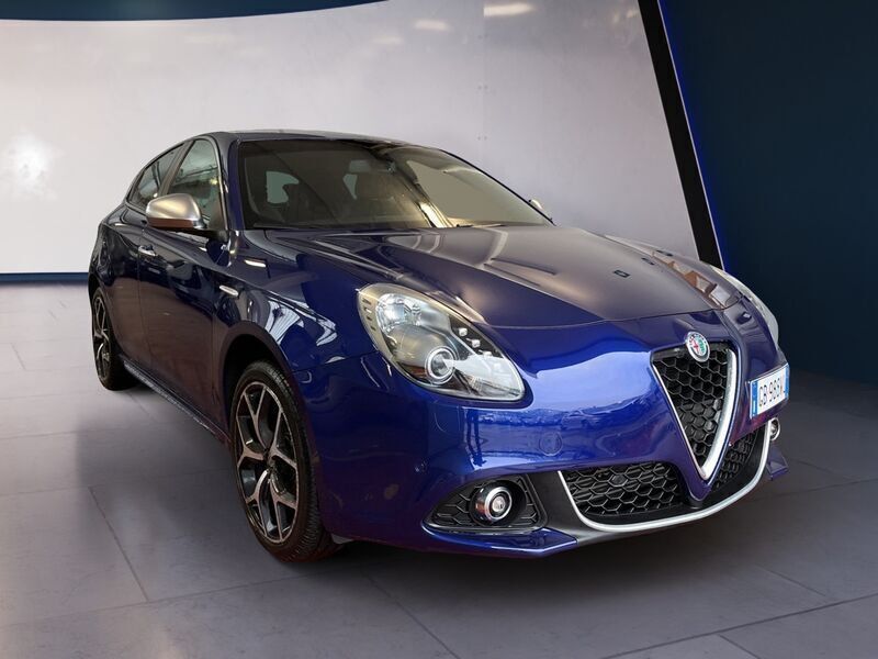 Usato 2020 Alfa Romeo Giulietta 1.4 Benzin 120 CV (18.900 €)