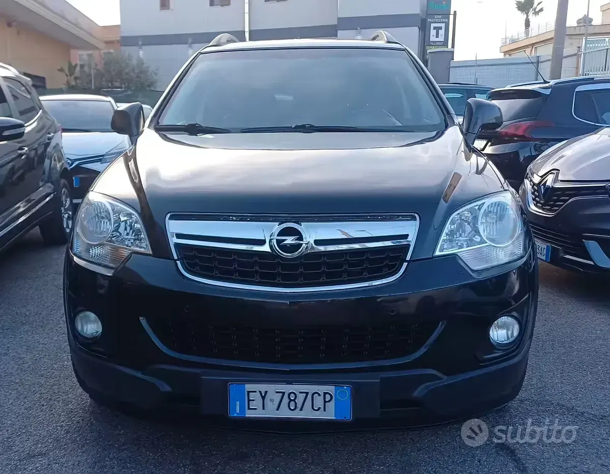 Usata Opel Antara Cosmo 163 CV (119 kW) 2015 Nero SUV