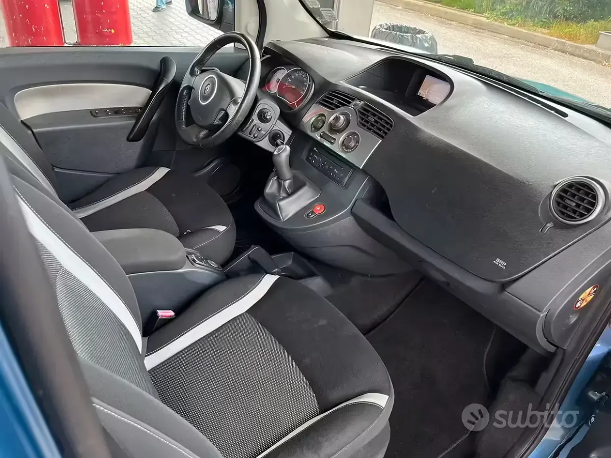 Usata Renault Kangoo 95 CV (69 kW) 2013 Monovolume