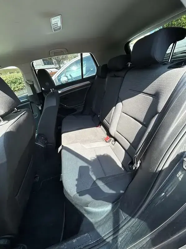 Usata VW Golf VII Business 116 CV (85 kW) 2018 Grigio Berlina