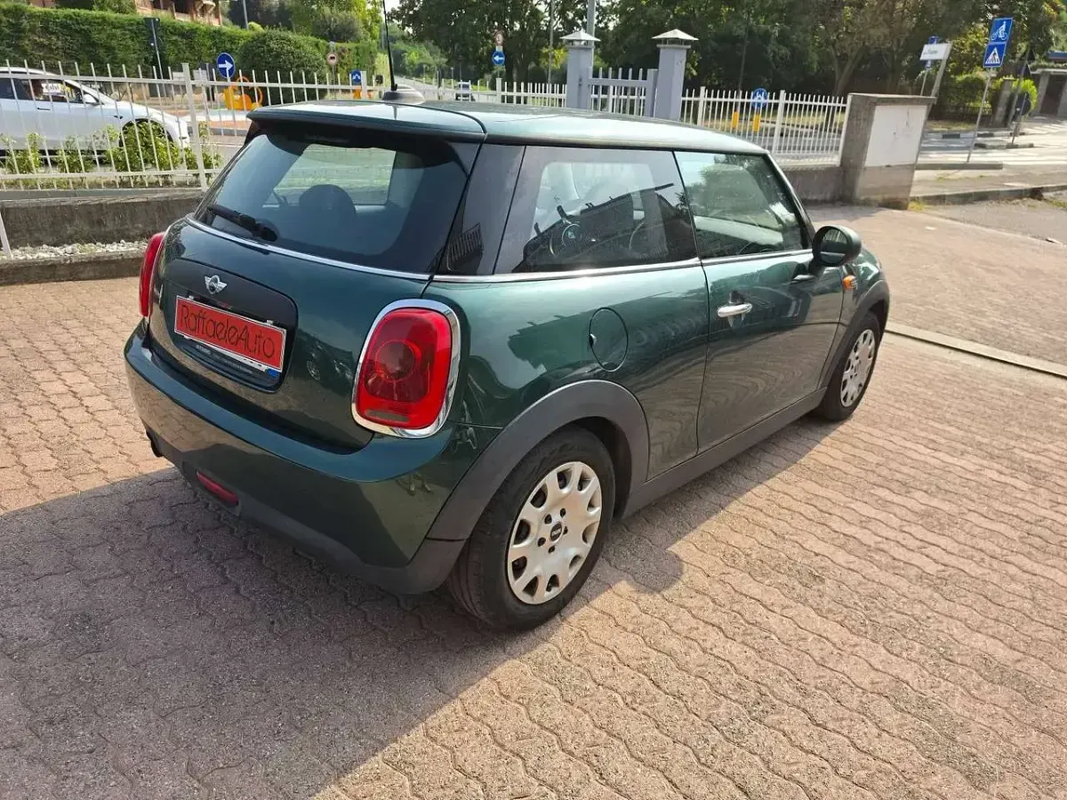 Usata Mini ONE 102 CV (75 kW) 2015 Other Utilitaria