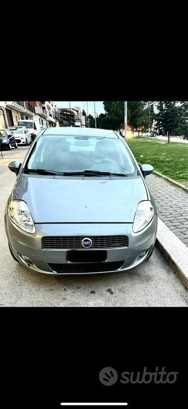 Usata Fiat Grande Punto 2007 Grigio Utilitaria