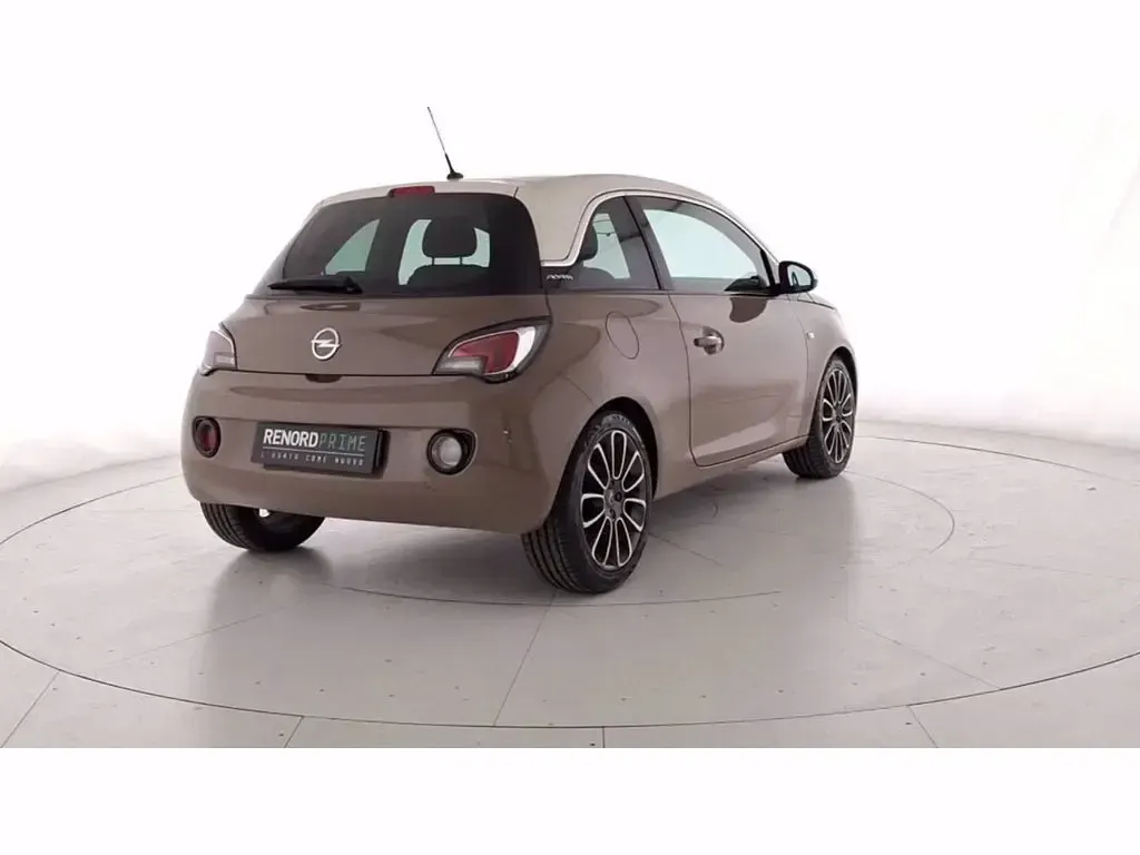 Usata Opel Adam Jam 69 CV (50 kW) 2014 Utilitaria