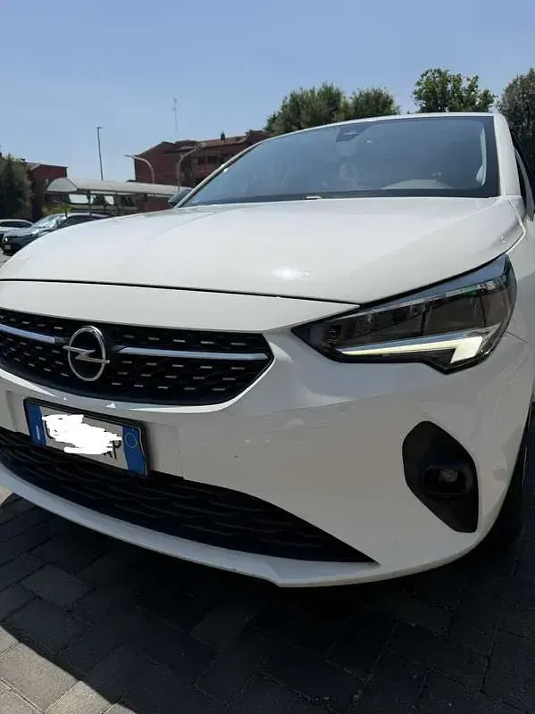 Usata Opel Corsa Edition 75 CV (55 kW) 2021 Bianco Utilitaria