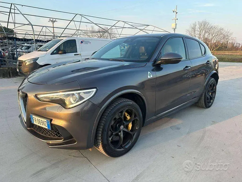 Usata Alfa Romeo Stelvio 510 CV (375 kW) 2018 Grigio SUV
