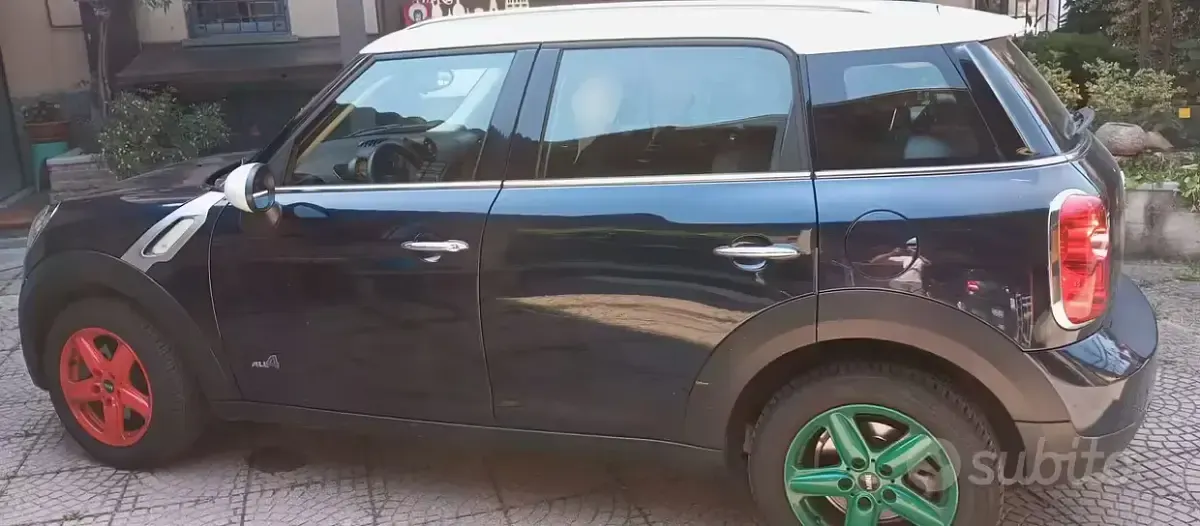Usata Mini Cooper D 68 CV (50 kW) 2015 Grigio Utilitaria