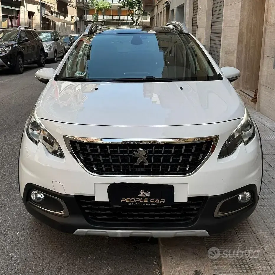 Usata Peugeot 2008 120 CV (88 kW) 2018 Bianco SUV