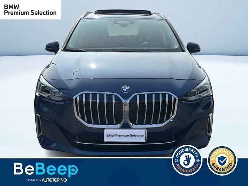 Usata BMW 218 Active Tourer Luxury Line 136 CV (100 kW) 2023 Blu metallizzato Monovolume