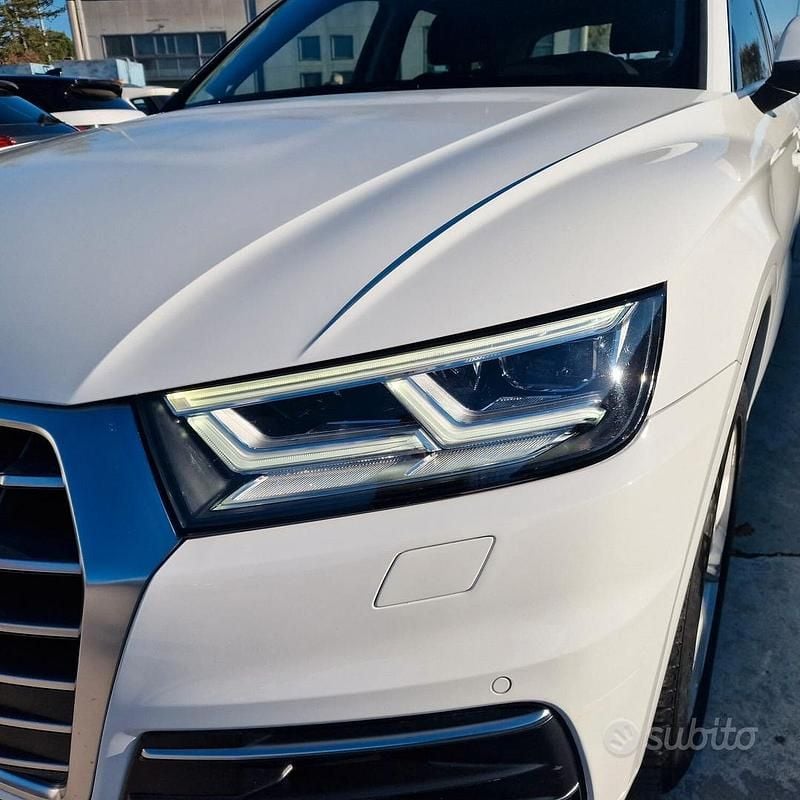 Bianco Usata 2017 Audi Q5 S-Line SUV | 19.500 € (Buon prezzo) - Immagine 1/4