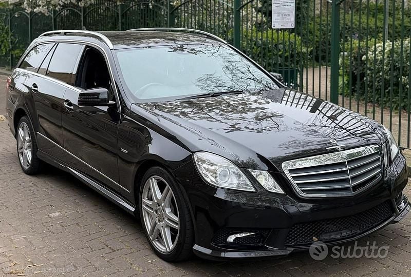 Usata Mercedes E250 204 CV (150 kW) 2011 Nero Station wagon
