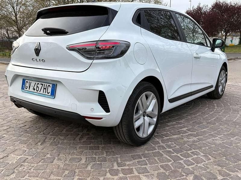 Usata Renault Clio V Evolution 101 CV (74 kW) 2024 Bianco Berlina
