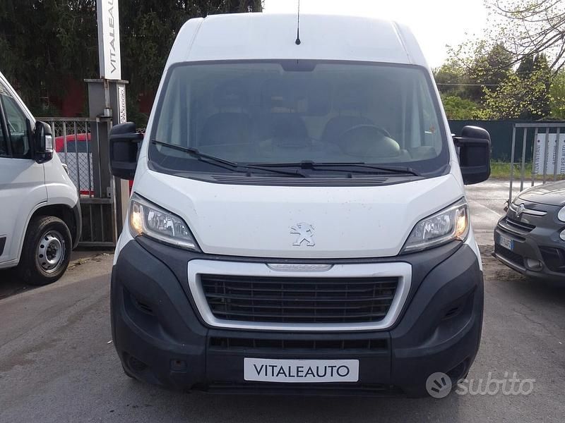 Gebraucht Peugeot Boxer 110 PS (80 kW) 2018 Weiß Van