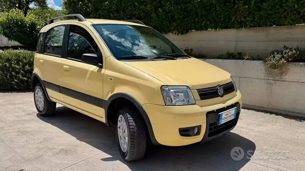 Usata Fiat Panda 4x4 Climbing 60 CV (44 kW) 2009 Giallo Utilitaria