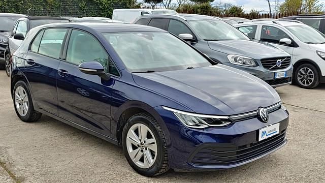 Usata VW Golf VII 131 CV (96 kW) 2021 Blu Utilitaria