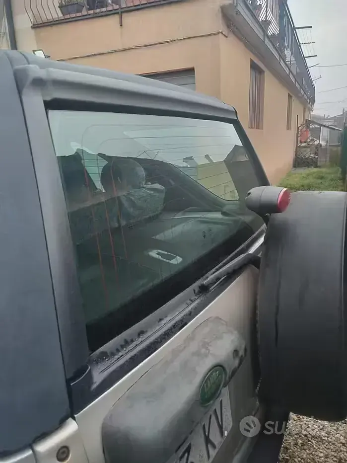 Usata Land Rover Freelander 120 CV (88 kW) 2000 Grigio SUV
