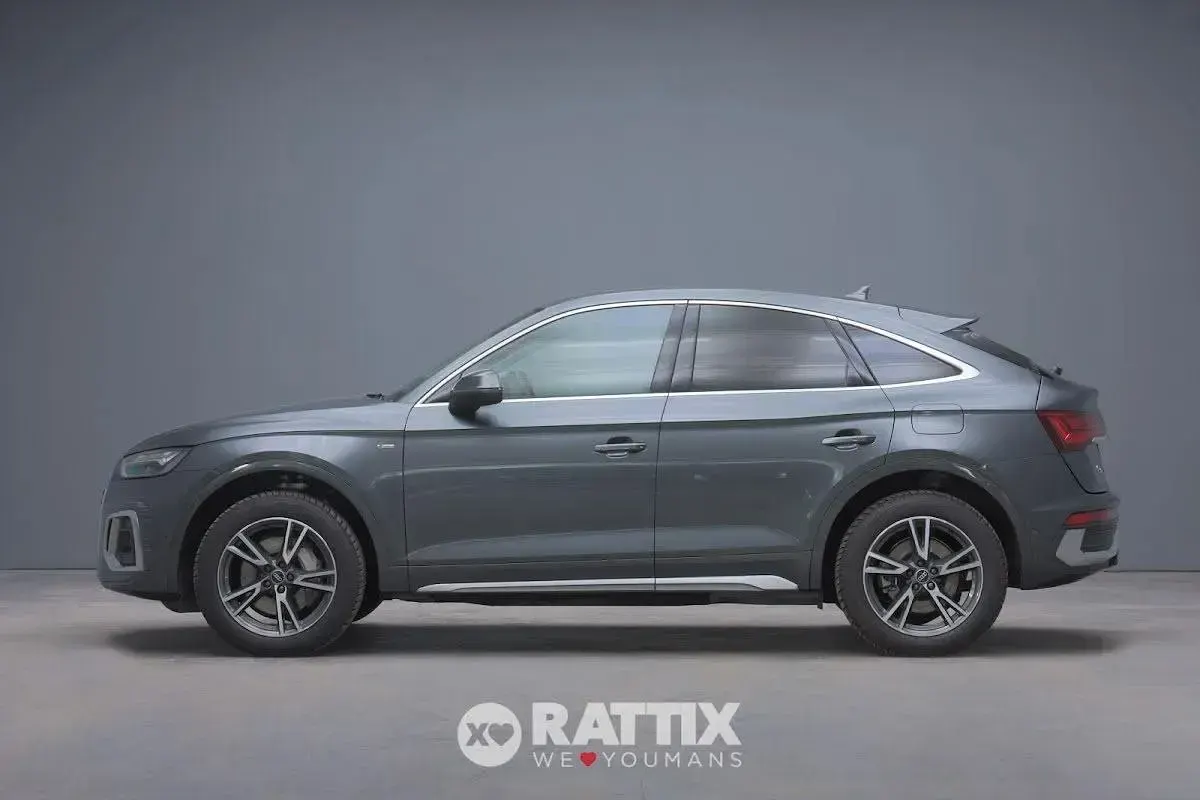 Usata Audi Q5 Sportback S-Line 265 CV (194 kW) 2023 Grigio SUV