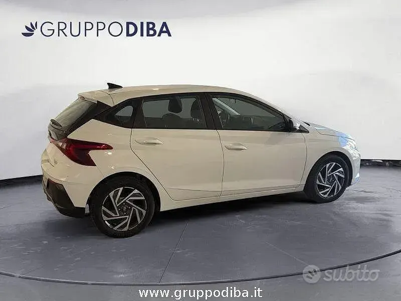 Nuova Hyundai i20 79 CV (58 kW) 2025 Bianco Utilitaria