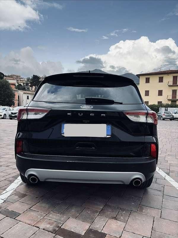 Usata Ford Kuga Business Edition 120 CV (88 kW) 2021 Nero SUV