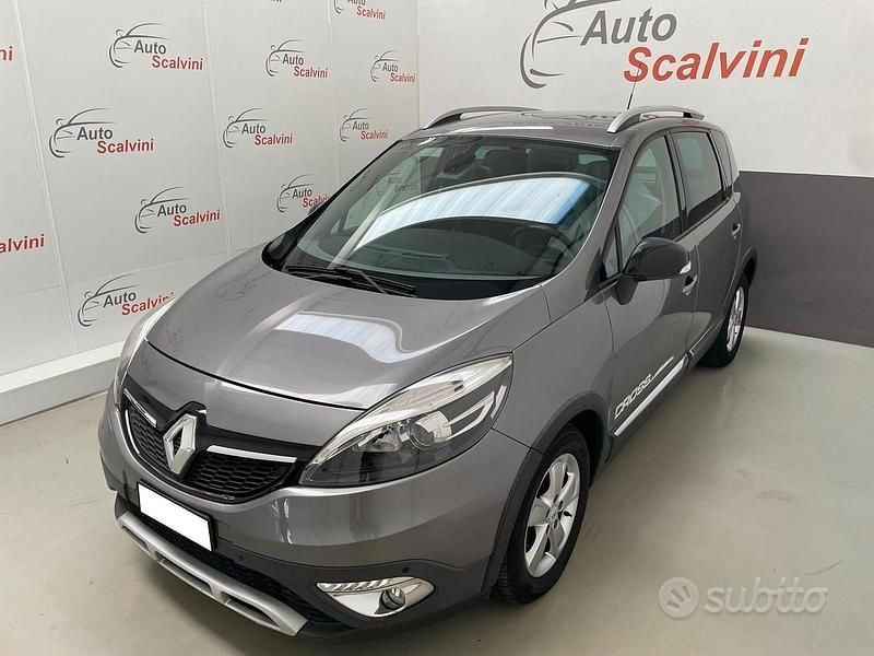 Usata Renault Scénic III XMOD 110 CV (80 kW) 2013 Grigio Monovolume