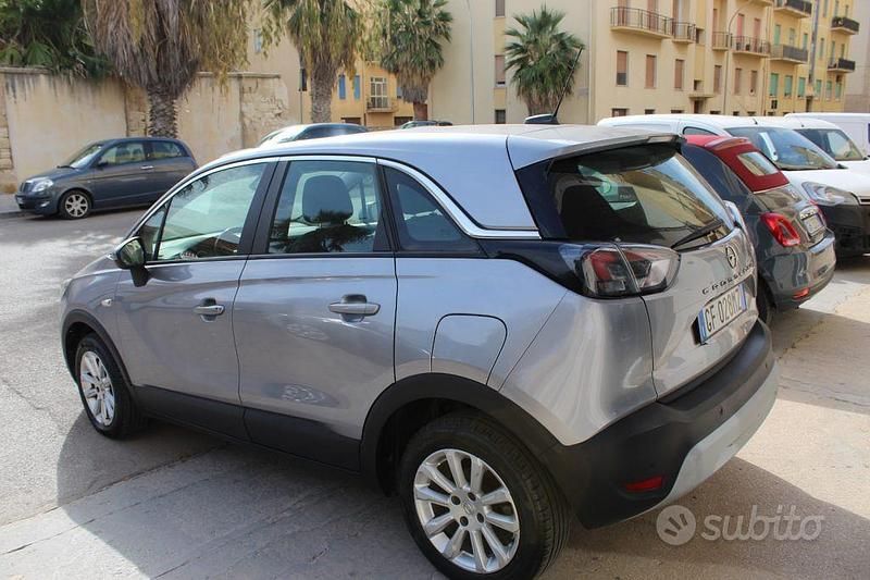 Usata Opel Crossland X 110 CV (80 kW) 2021 Grigio SUV