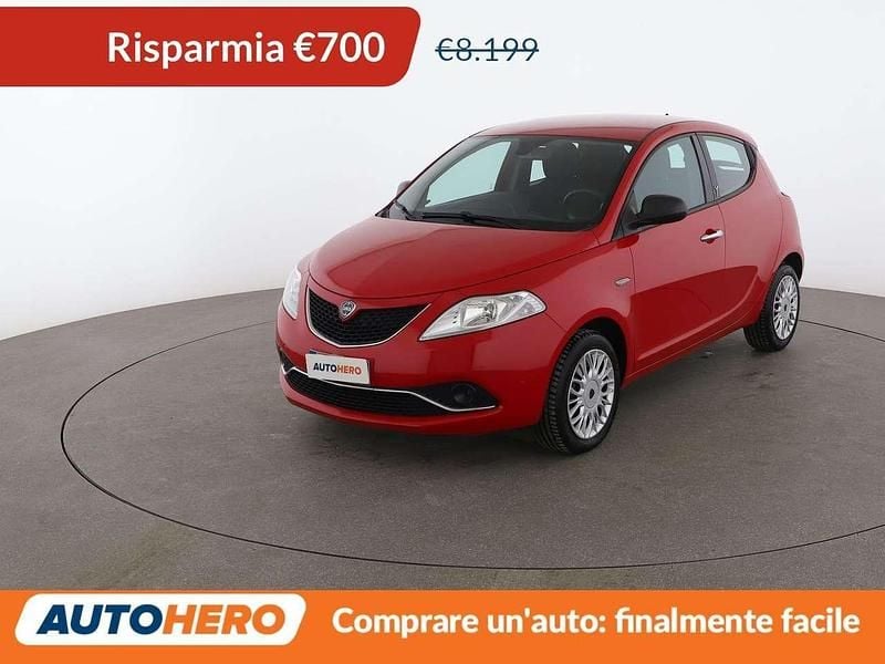 Rosso Usata 2016 Lancia Ypsilon Silver Utilitaria | 7499 € (Buon prezzo) - Immagine 1/4