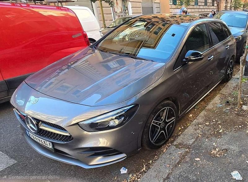 Grigio Usata 2022 Mercedes B250e AMG line Monovolume | 27.500 € (Buon prezzo) - Immagine 1/4