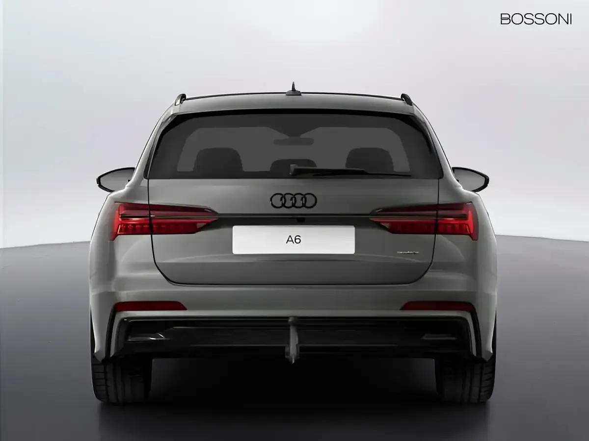 Usata Audi A6 S-Line 299 CV (219 kW) 2023 Grigio Station wagon