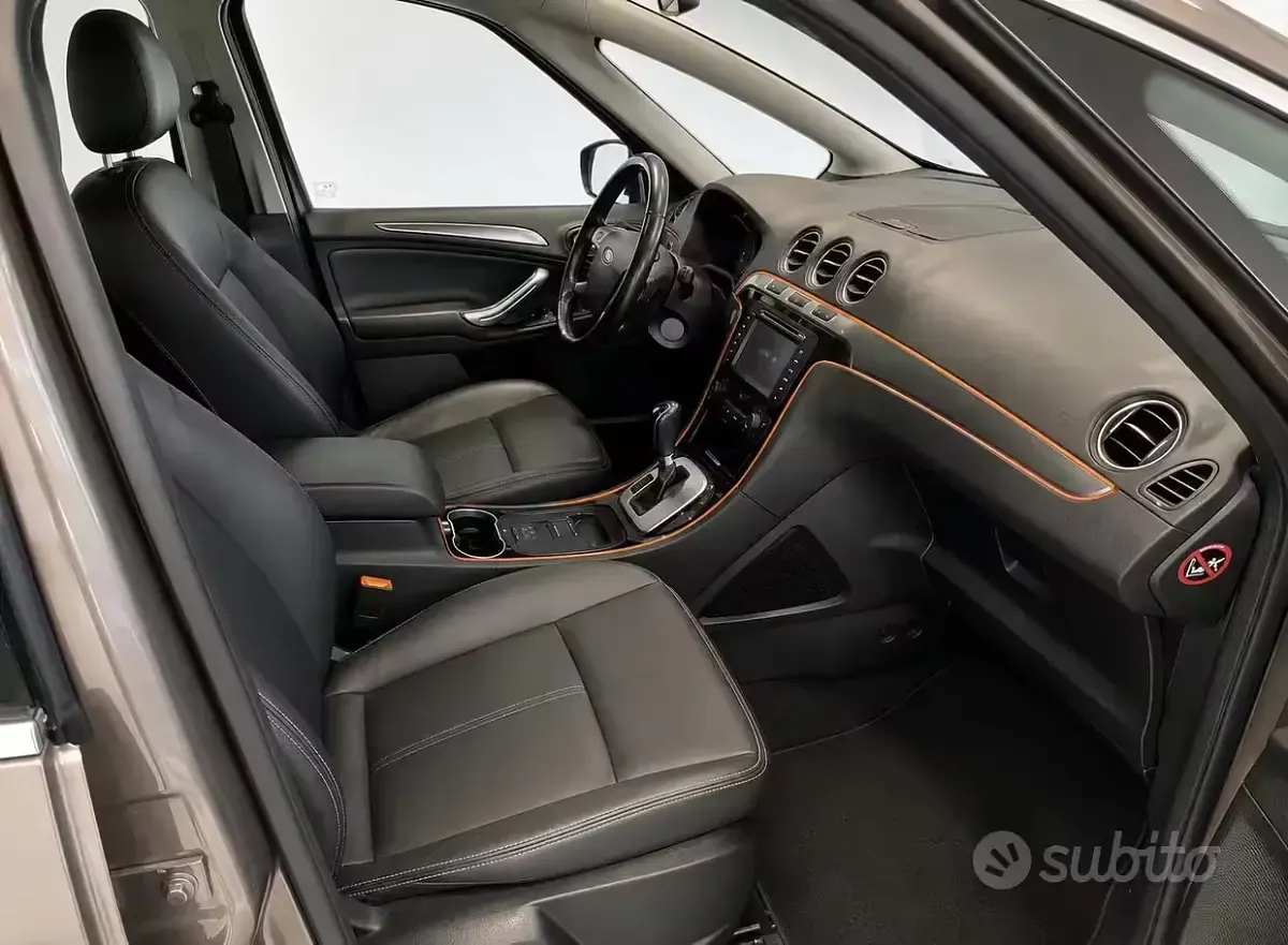 Usata Ford S-MAX S 163 CV (119 kW) 2013 Grigio Monovolume