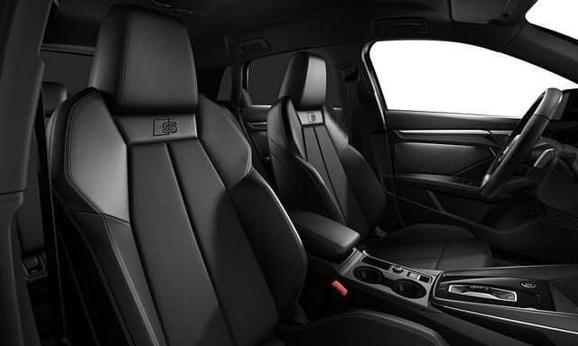 Usata Audi A3 Business 150 CV (110 kW) 2025 Nero mythos metallizzato Utilitaria