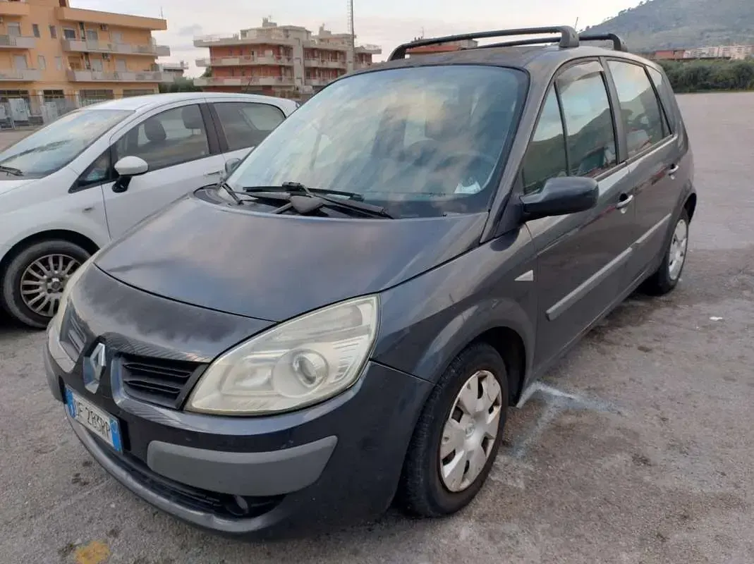 Usata Renault Scenic E-Tech Authentique 106 CV (77 kW) 2006 Monovolume