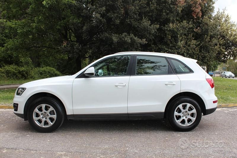 Used Audi Q5 Ambiente 143 HP (105 kW) 2011 White SUV