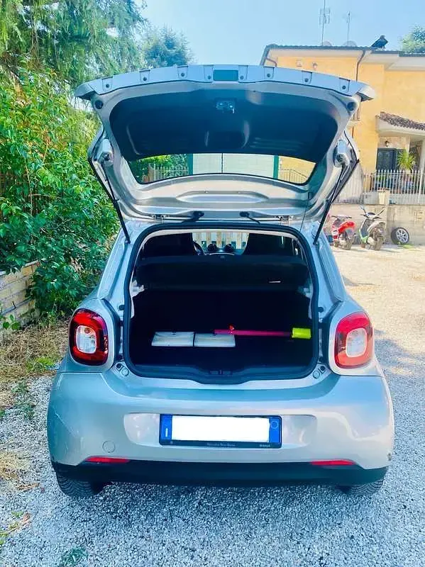 Usata Smart ForFour 71 CV (52 kW) 2018 Utilitaria