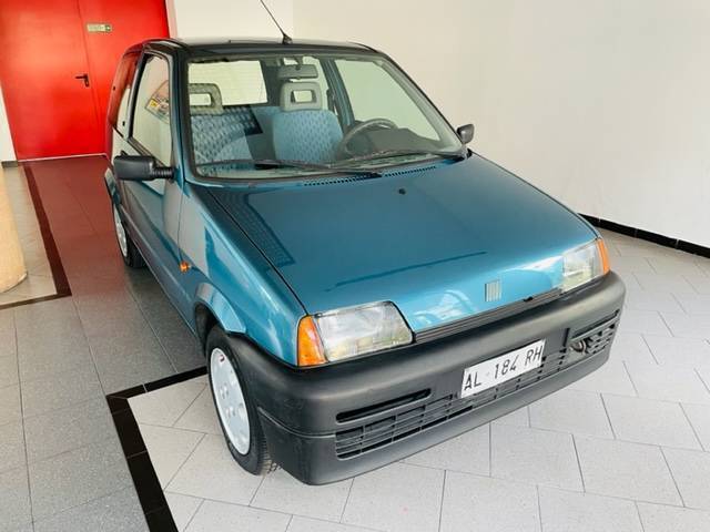 Usato 1996 Fiat Cinquecento 0.9 Benzin 39 CV (3.497 €)