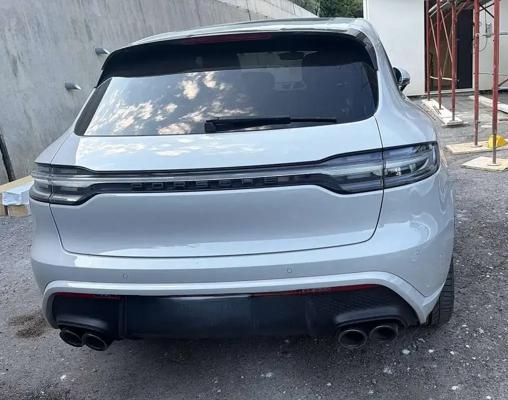 Usata Porsche Macan 265 CV (194 kW) 2023 Grigio SUV